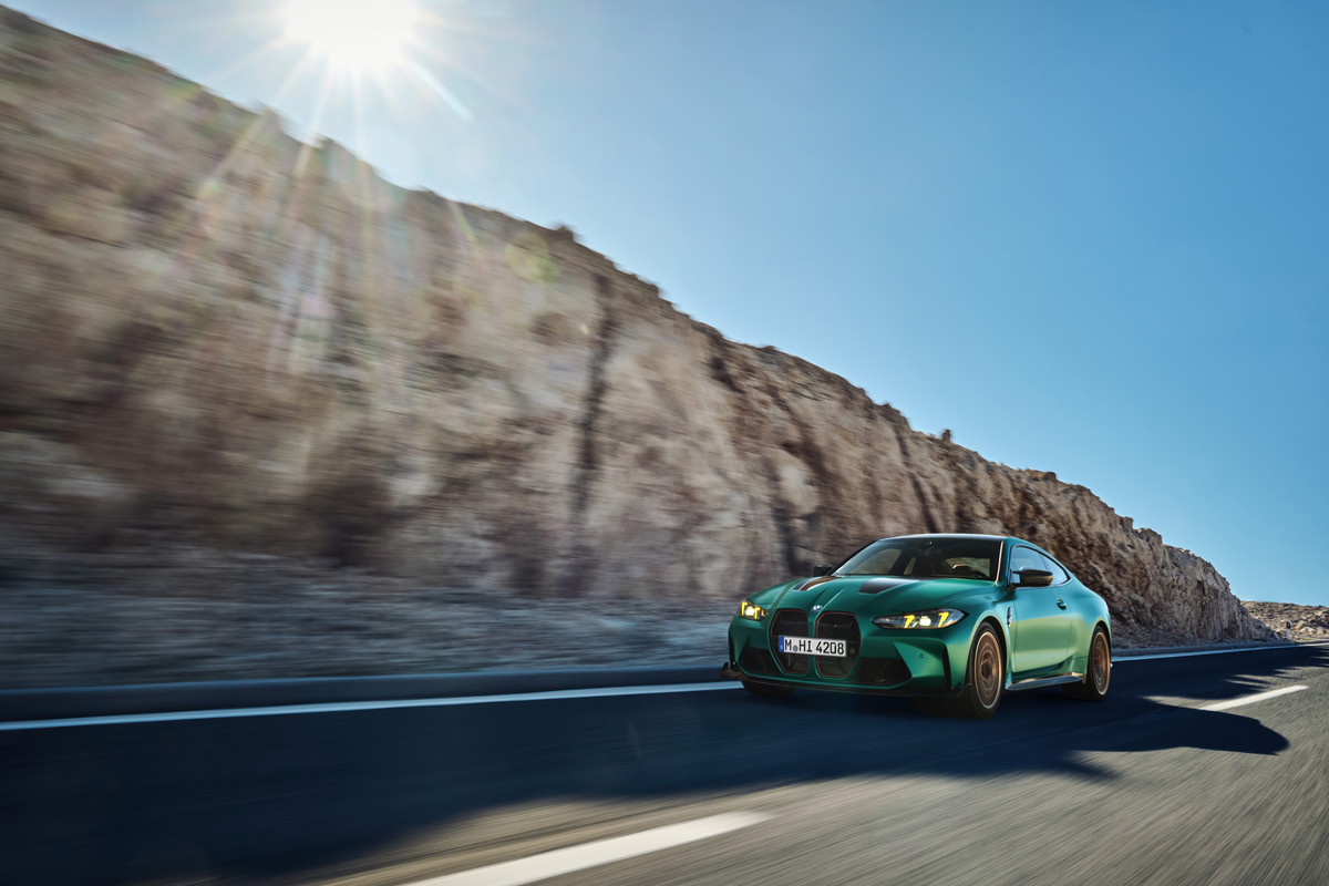 P90548600_highRes_the-all-new-bmw-m4-c