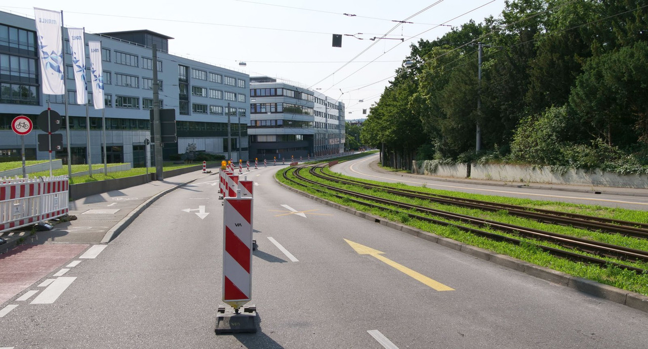 [Bild: 090625-091710-2b.jpg]