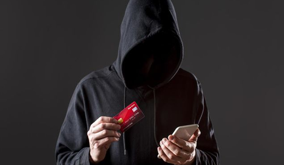 Kerugian Fantastis Akibat Penipuan Online