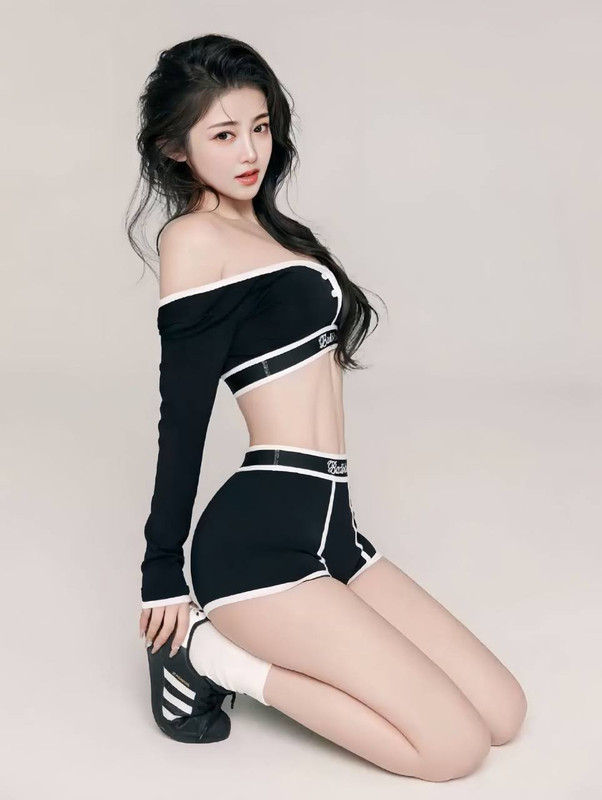 高雄外送茶頂級長腿美女親自到府解壓