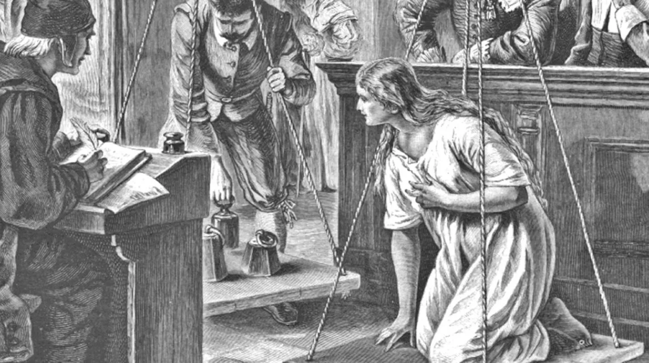 Histórico: Tras cuatro siglos, absuelven a 12 mujeres por brujería