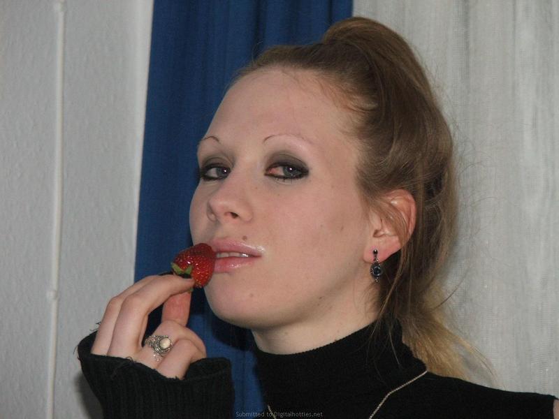 Goth-(50)
