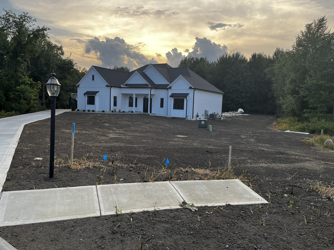 ACEE4FF2-A3E5-4E68-83FF-CF97B60D6433