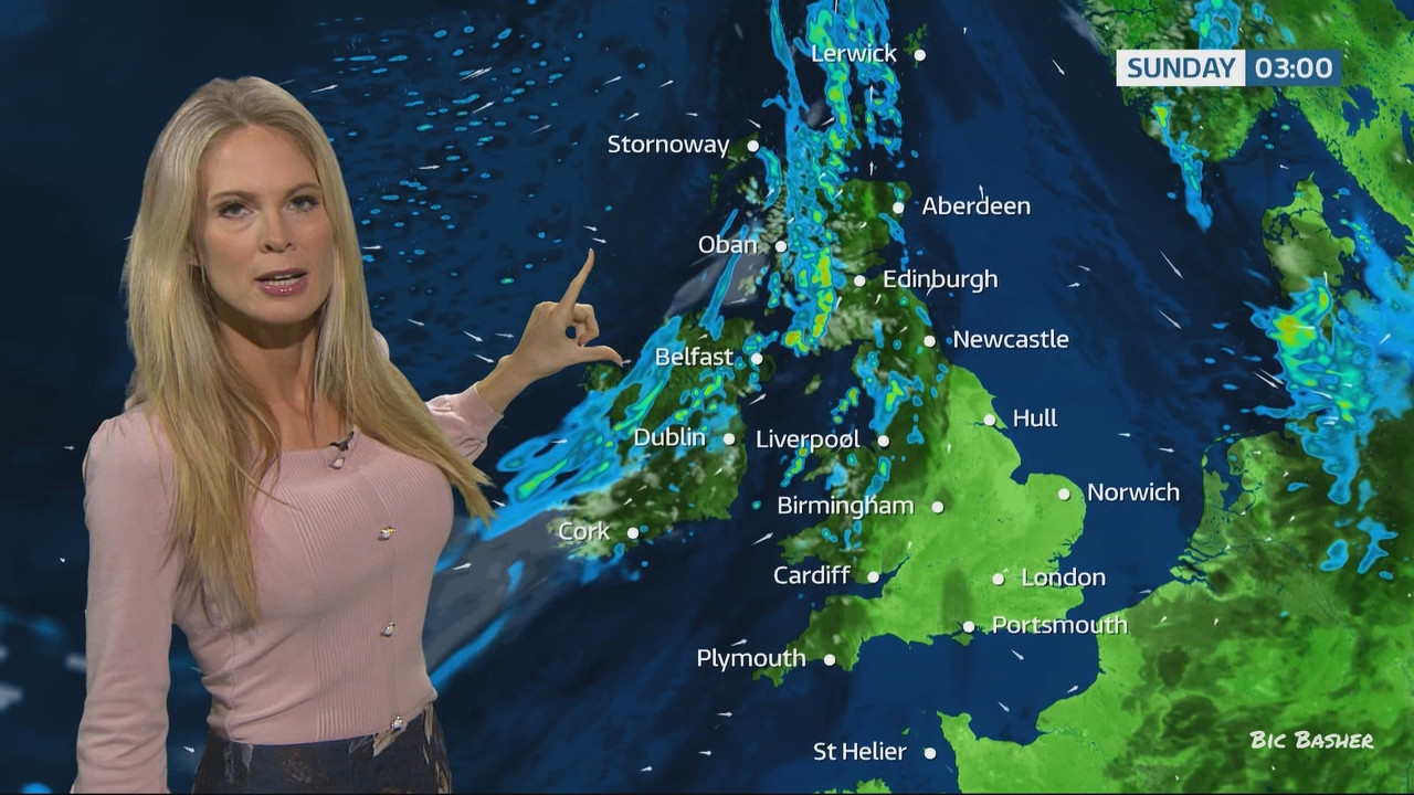 ITV News_20250802_23152335.ts_snapshot_14.04.413