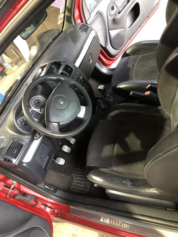 CA627A47-F5D3-4095-8FBD-4589877934CB