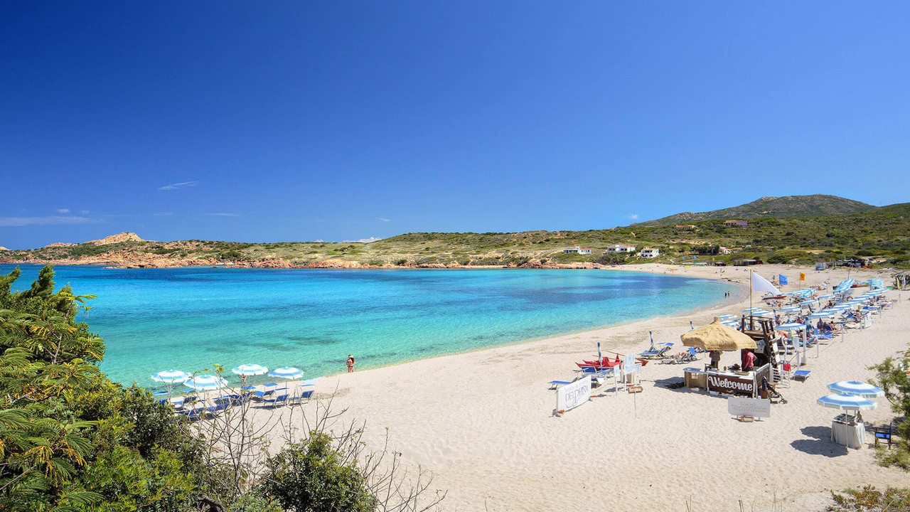 foto spiaggia Trinità D'agultu - Isola Rossa