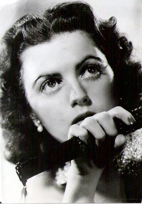Faith_Domergue_a29