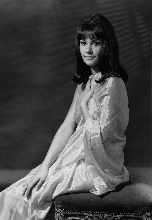 claudine_auger_ma32