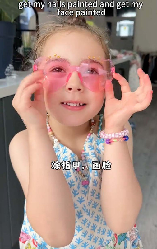 doudou321nainai,小豆豆,ロリータ,Lolita,洋炉,Loli,Little Girl,JailBait,Blonde Girl,Western Girl