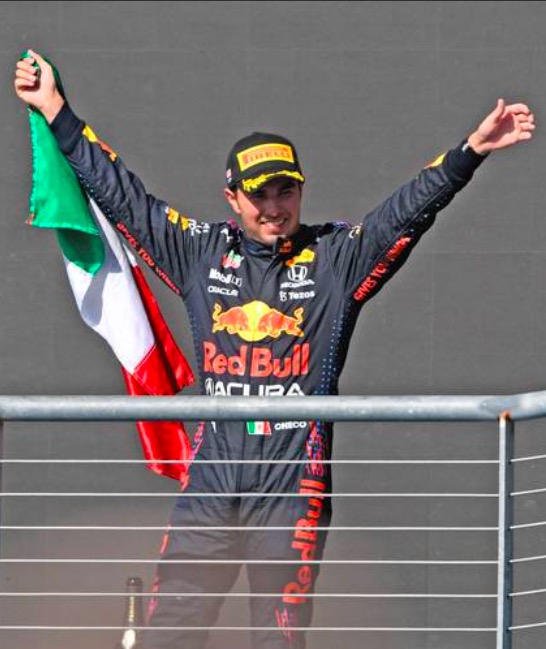 Checo Pérez busca conseguir el podio para compensar al país en el GP de México