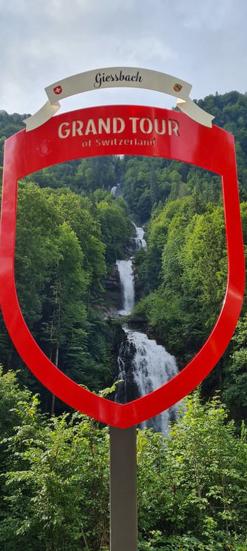 GIESSBACHFÄLLE Y LUNGERN: tras los rayos de sol - Suiza: 7 veranos, 7 planes con niños (6)