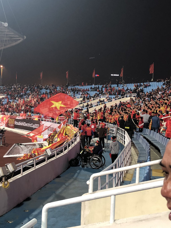 71DD2B3C-AEFC-4E16-8540-EEB94105E627