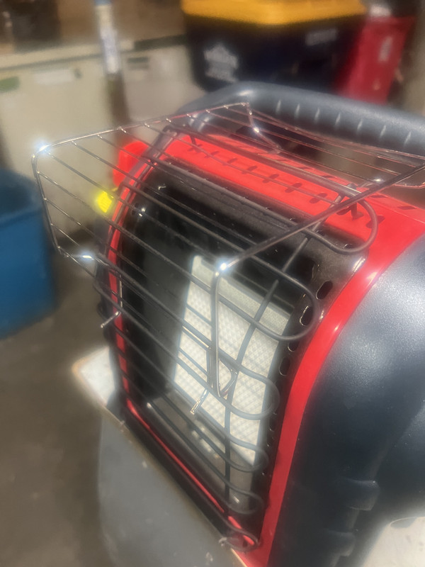 7FD8265A-96E7-46FB-9CF5-BB5B494CC6D3