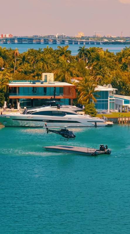 ILANDMIAMI video thumbnail 5