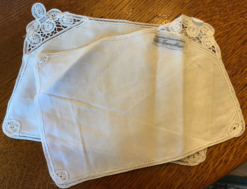 Linen 5 smalls Battenberg