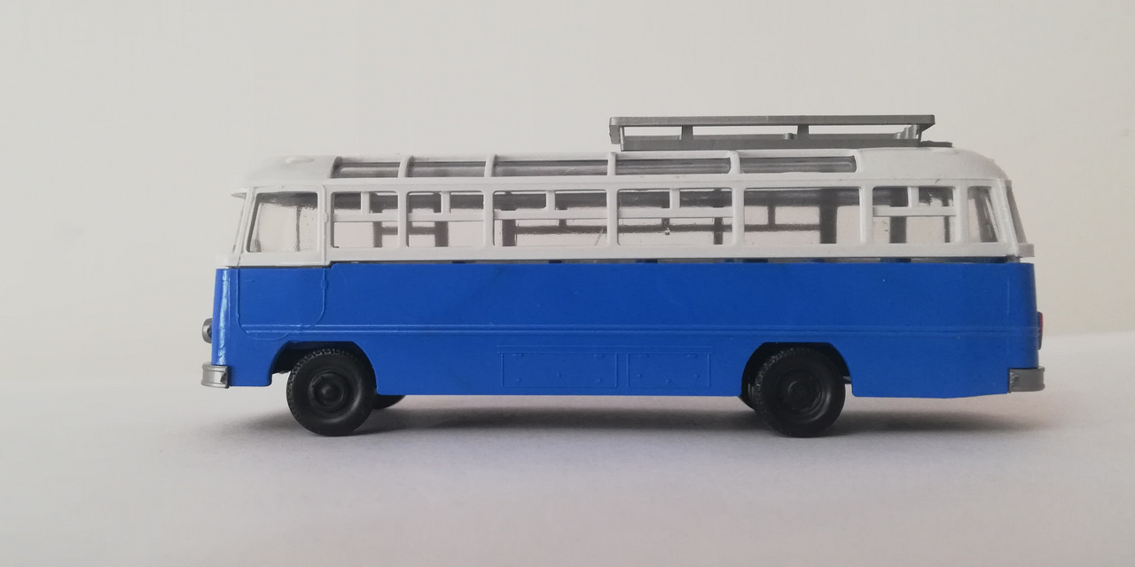 Mach (732)