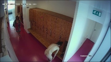 [Image: Voyeur51475094609.jpg]