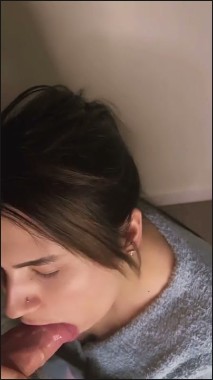 [Image: 1Face011989134547.jpg]