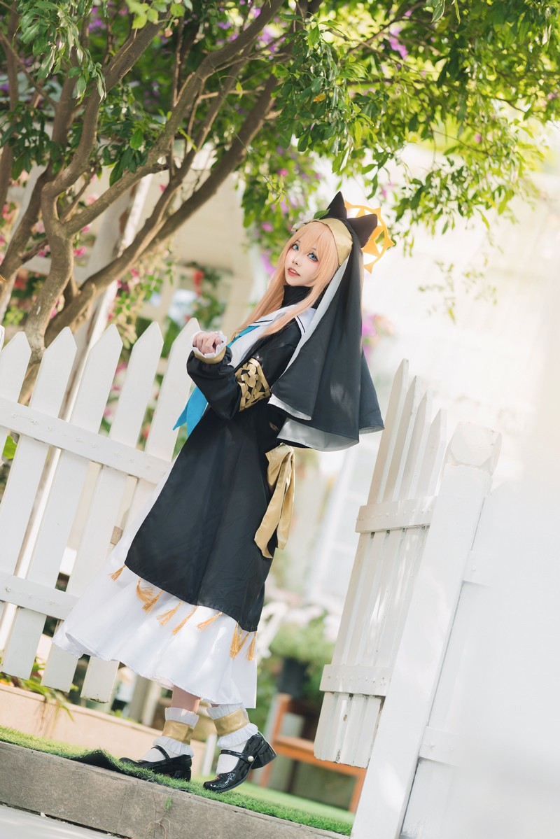 艾西Aiwest 碧蓝档案伊落玛丽修女Cosplay写真图集 修女主题高清图集 33P (98.4M)插图3