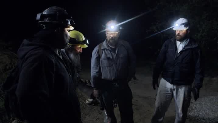 [Image: zg3g0ox4yi7e.jpg]