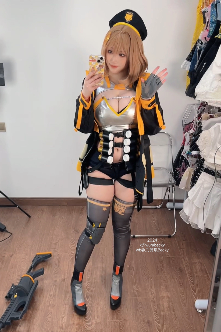 贝贝琪 Becky 阿妮斯 官方风 Cosplay 写真＋视频合集（40P｜4V｜327MB）插图4
