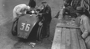 24 HEURES DU MANS YEAR BY YEAR PART ONE 1923-1969 - Page 8 28lm36-EHP-Guy-Bouriat-Pierre-Bussienne-5