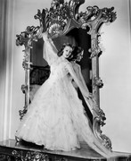 loretta-young-e97