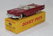 17-DT-555-Cabriolet-Ford-Thunderbird