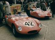 24 HEURES DU MANS YEAR BY YEAR PART ONE 1923-1969 - Page 45 58lm42Osca750S_A.de.Tomaso-C.Davis_2