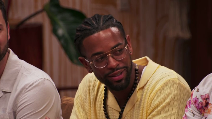 [Image: wli30x9khn9r.png]