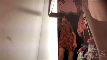 [Image: Voyeur54085110322.jpg]
