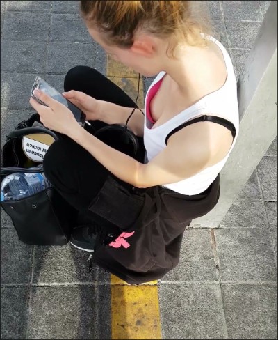 [Image: UP20935025703.jpg]