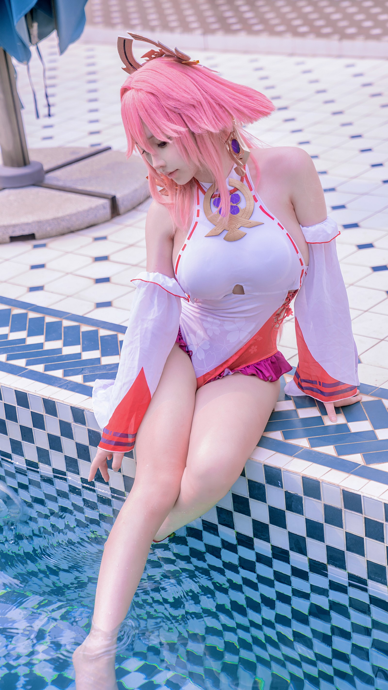 樱梨梨 八重神子 泳装 Cosplay 写真合集｜原神角色高清图集（29P｜429MB）插图6