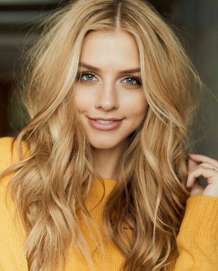 Honey blonde hair women with warm skin tone