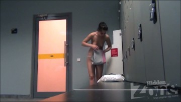 [Image: Voyeur34855142937.jpg]