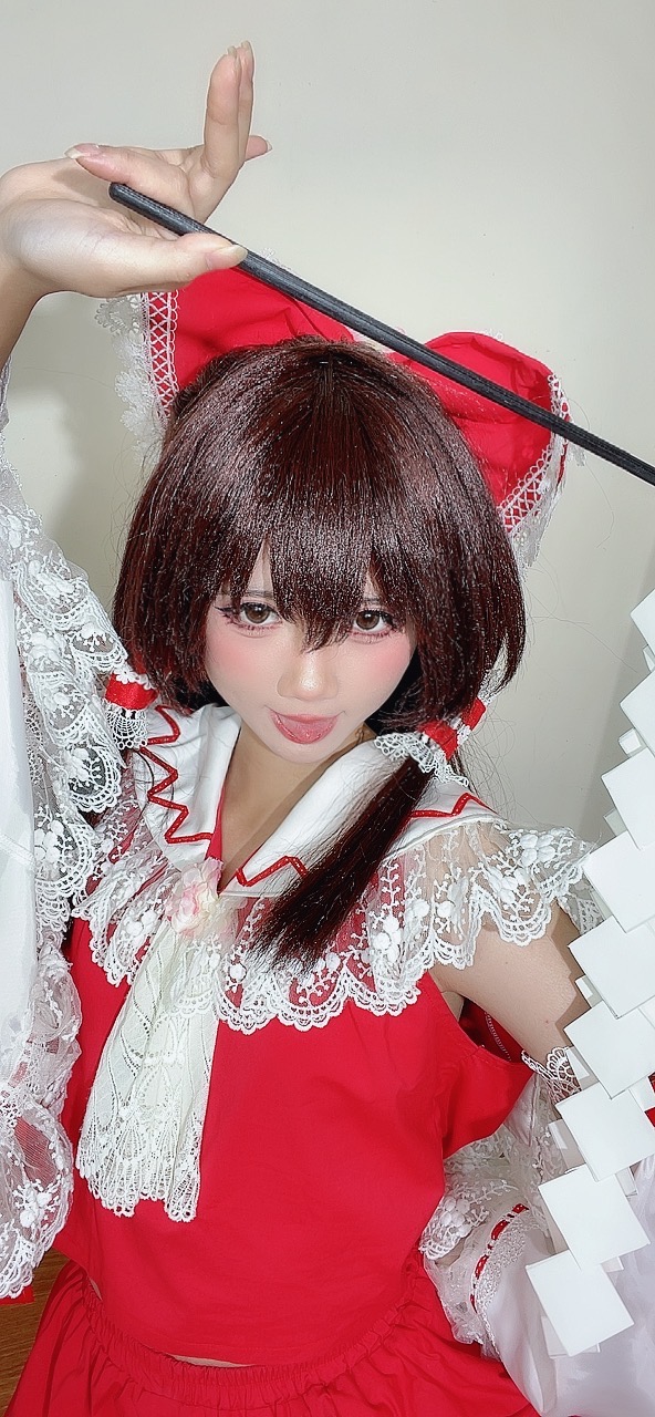 PoppaChan Reimu Hakurei Cosplay (Touhou Project) – 111 Photos 14 Videos 1.13GB插图9