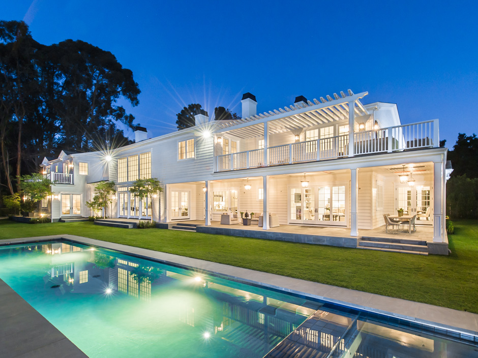 Photo: house/residence of the enigmatic 200 million earning Los Angeles, California-resident
