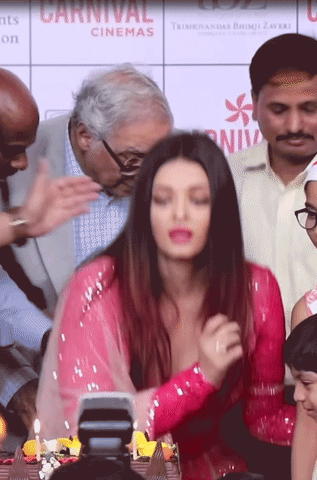 [Image: giphy-5.gif]