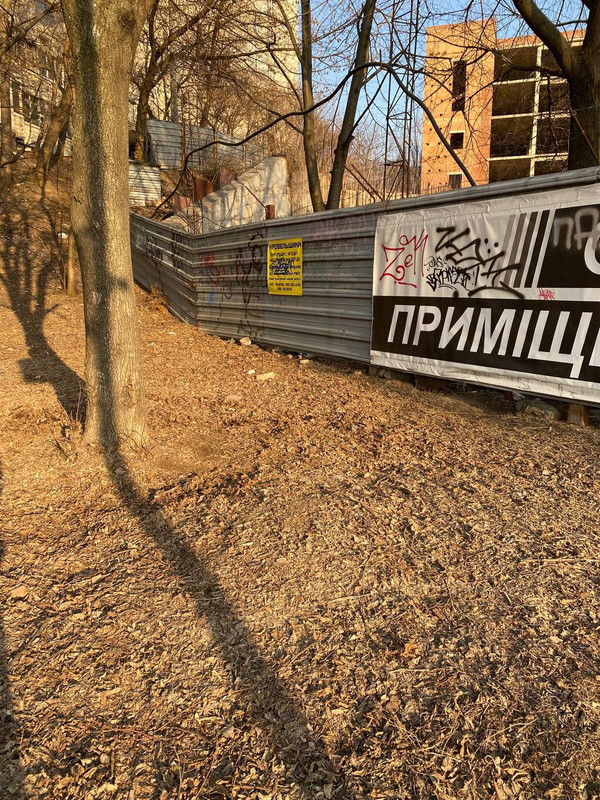 4C4F1042-98A3-406B-A850-5F2EBD1E3F70