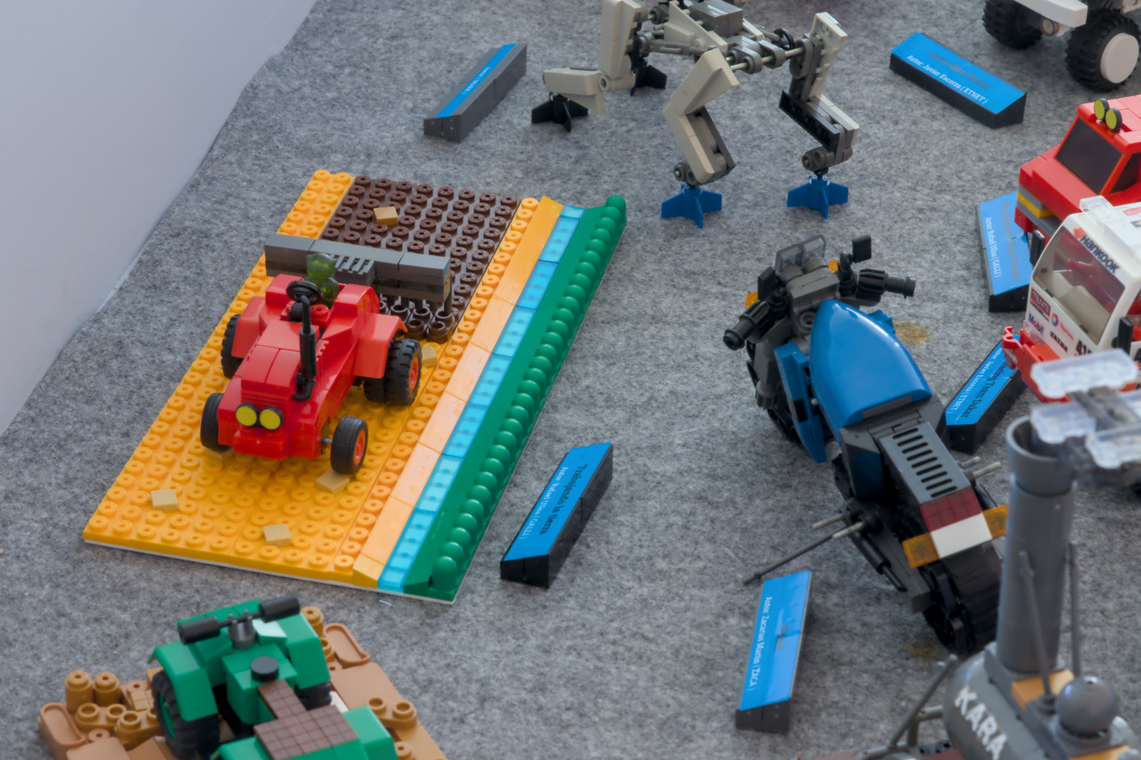 IMG 5077 customs Varios