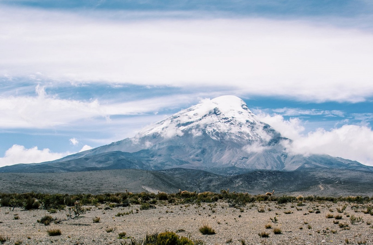 3 montañistas son buscados en el derrumbre del volcán Chimborazo