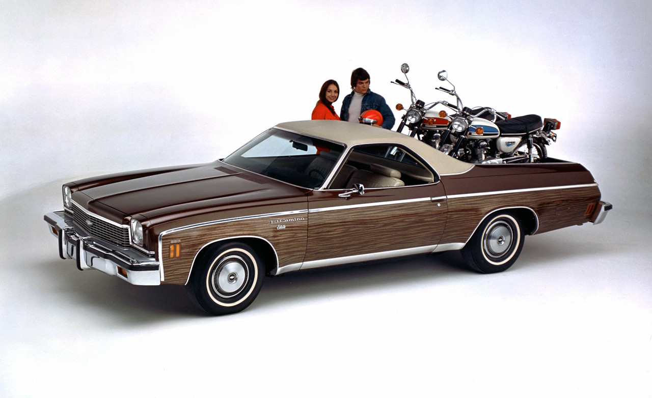 https://i.postimg.cc/mZ7cWqTL/chevrolet-el-camino-sedan-pickup-3.jpg