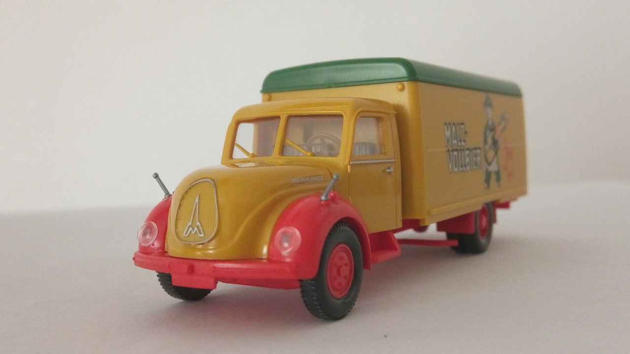 Macht (9474)