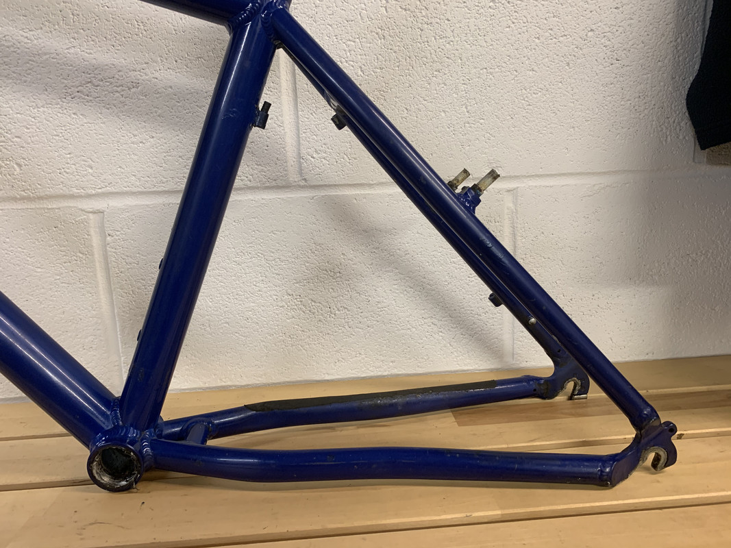 E9CECCA5-E3BC-465A-B392-D475E8DF4421