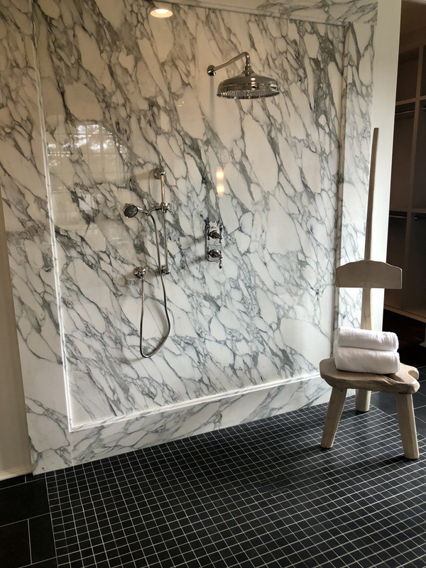 983C2A87-CD4B-4C4C-BD08-FF3B10A595AF