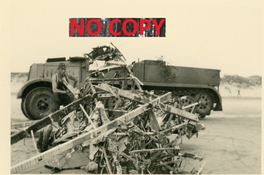 EINHEIT GD FRÜHES SDKFZ KETTENFAHRZEUG  IN BELGI