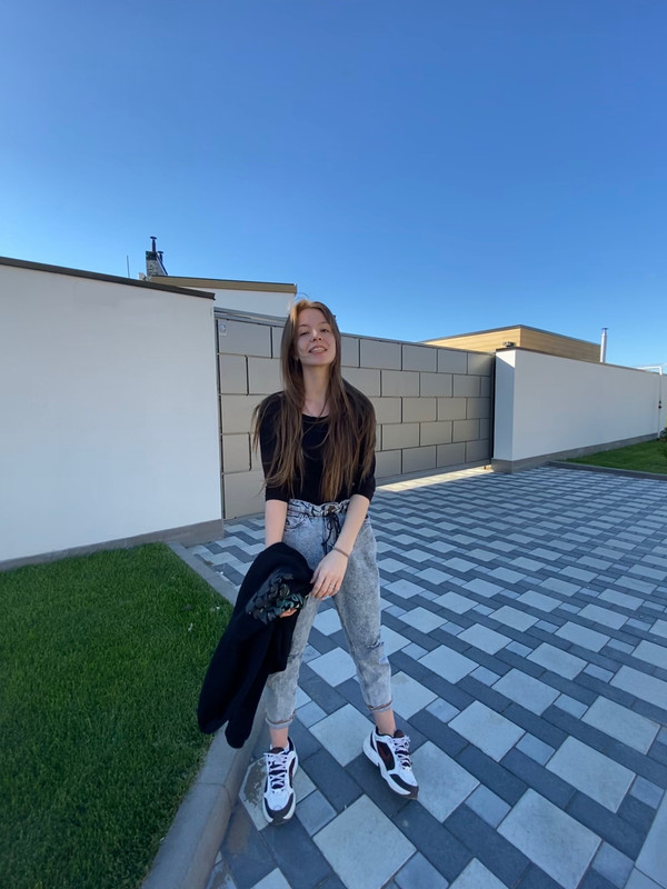 1F06C1B4-0910-4C0D-918C-220A28690190