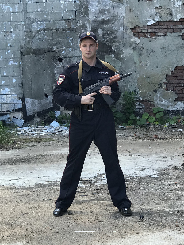 DA253905-FF21-42B3-9DC0-28950D4B3879