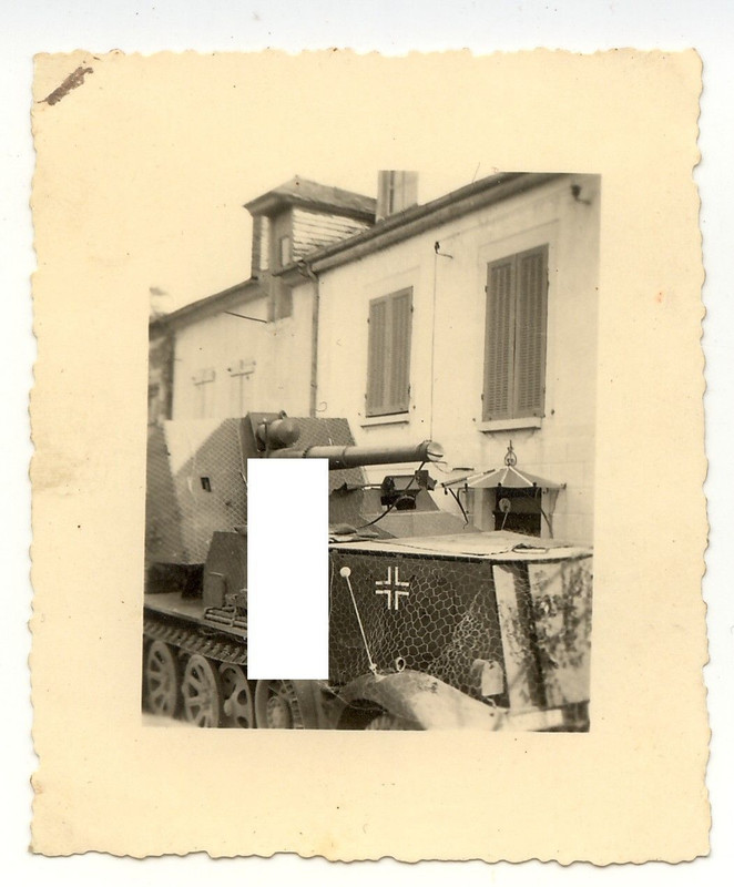 Panzer Halbkette mit 8,8 cm Flak Kanone Panzerjä