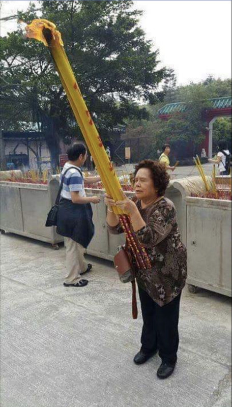 1239DFA6-0F63-43C6-B735-5433E2B0F4E2